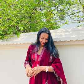 Anamika Mini