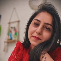 Mona Kapoor